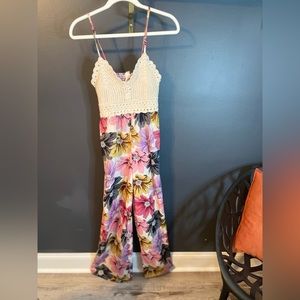 BOG Collective jumpsuit. Size S. True to size. NWT floral. Never worn! 🌸